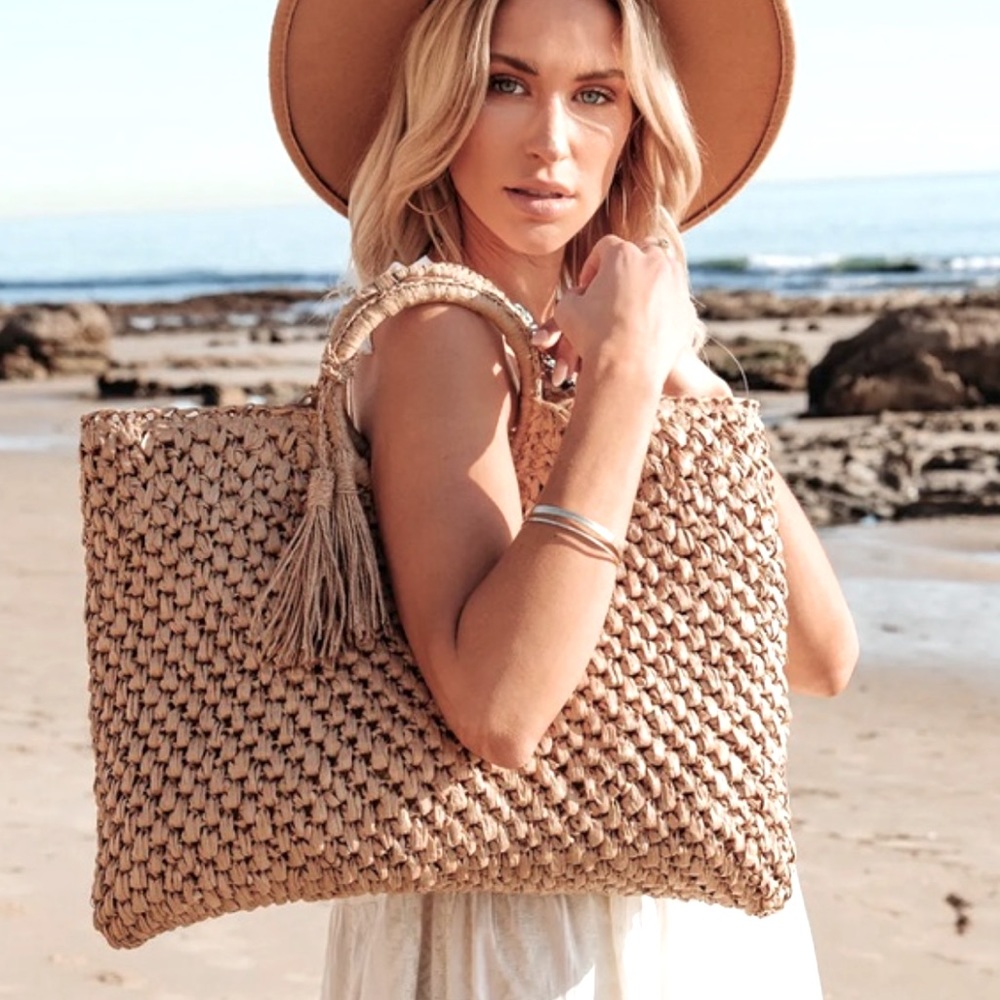Straw Handbag - Picture 5 of 10
